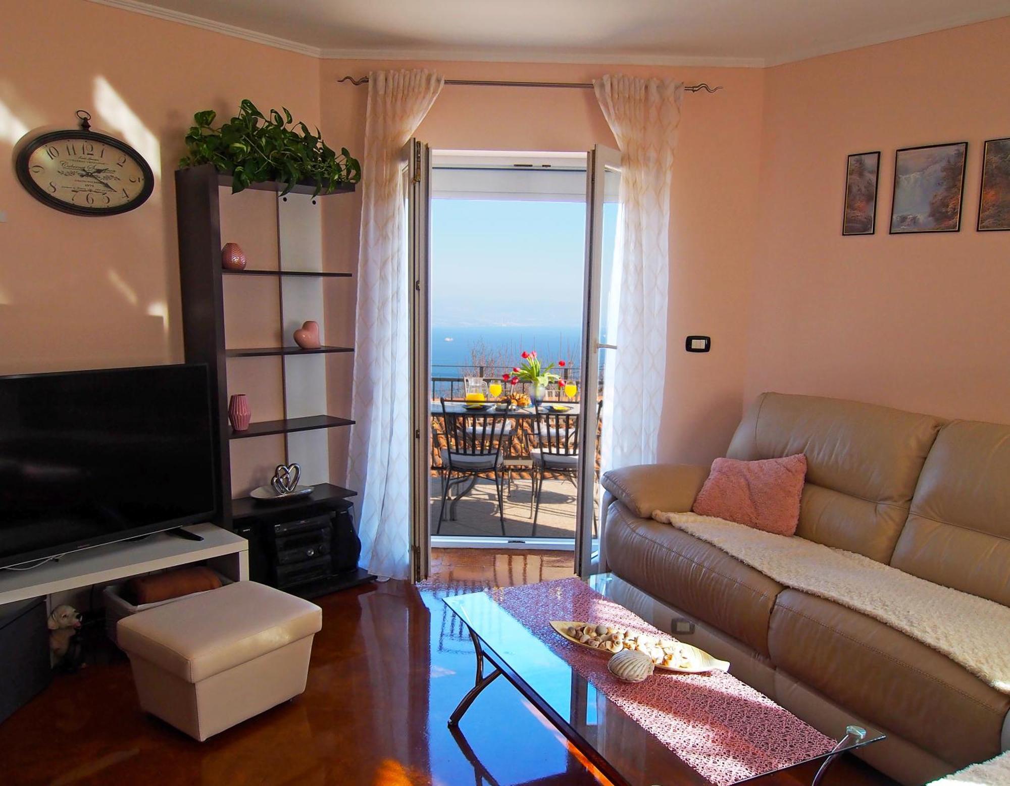 Apartman Mimi ลอฟราน ภายนอก รูปภาพ