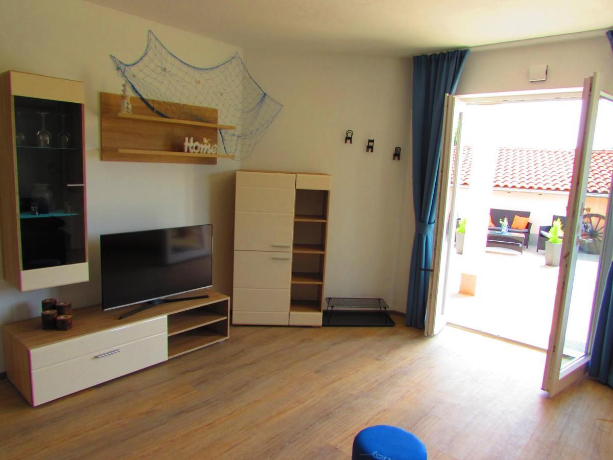 Apartman Mimi ลอฟราน ภายนอก รูปภาพ